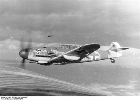 messerschmitt bf 109 me 109 history and pictures of german ww2 fighter plane