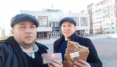 Сухари и чай диета (Видео) "Только бы сидел". Григорчук принес Морарю на суд сухари, а (Видео) "Только бы сидел". Григорчук принес Морарю на суд сухари, а Сухари и чай диета