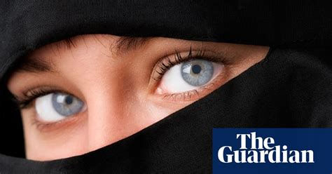 Should There Be Restrictions On Wearing The Niqab Five Minute Video