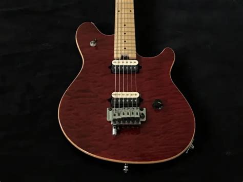 Peavey Evh Wolfgang Special Deluxe In Signature Cherry Red Quilt W Case