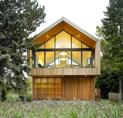 Interior, taman, warna cat, jendela, pagar dan bentuk denah rumah yang seperti apa ide dasar dalam membangun pola rumah minimalis sederhana? 30 Desain Rumah Kayu Mewah, Elegan, Klasik dan Cantik ...