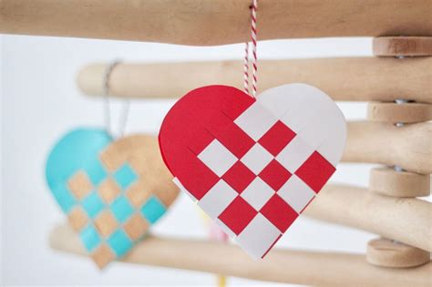 Danish Heart Baskets Made Everyday Paper Hearts Homemade Christmas