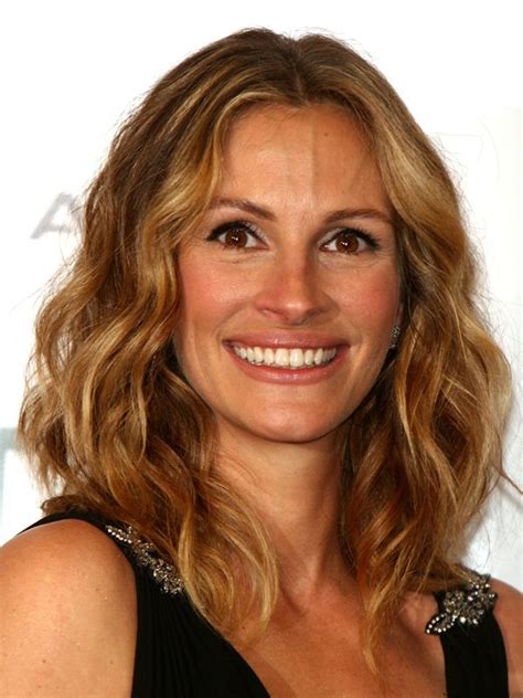 a ranked list of julia roberts best and worst hair color moments julia roberts hair julia