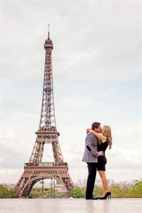 Couples Photo Session In Paris Lindsay And Jonathan Paris Couple