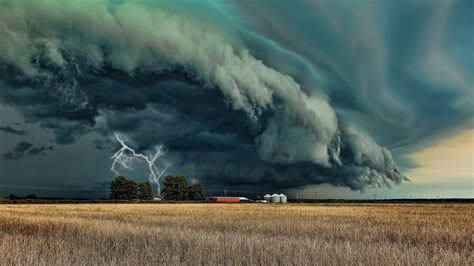 Free Download Hd Wallpaper Farm Landscape Nature Lightning Field