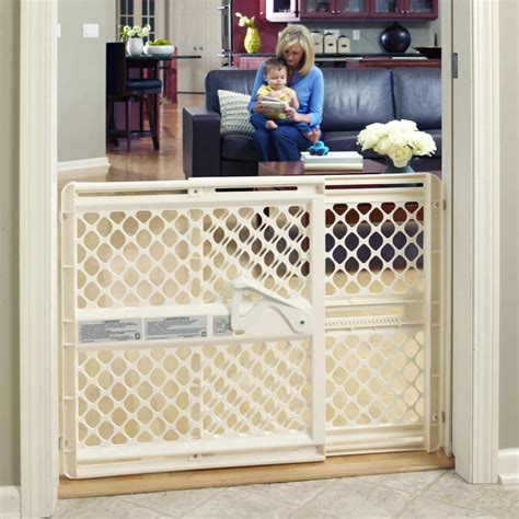Top 10 Best Baby Gates In 2023 Reviews Buyers Guide