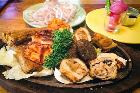 20 Best North Indian Platters Served In Delhi Crazy Masala Food