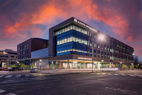 Kaiser Permanentes New Specialty Medical Office Building In Redwood