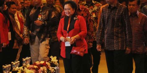 Di Rakernas I Pdip Megawati Selip Lidah Saat Ucap Allah Merdeka Com