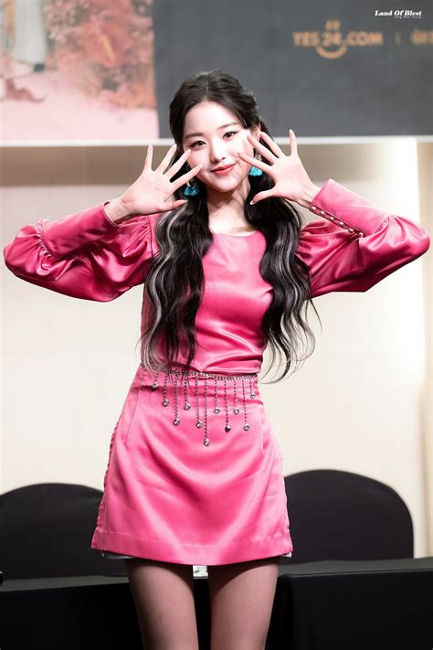 Wonyoung Pics On Twitter Mini Dress Fashion Asian Cute