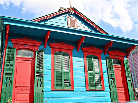Bywater Homes The World Of Colorful Homes And Doubles In New Orleans