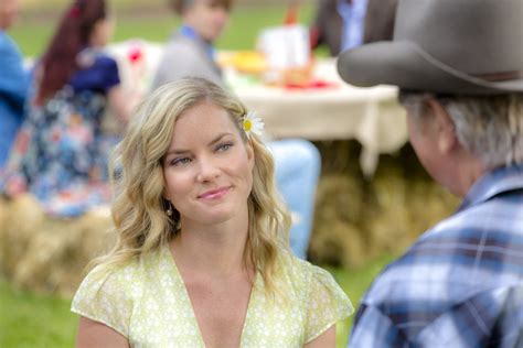 Media From The Heart By Ruth Hill Interview With Actress Cindy Busby “royal Hearts”