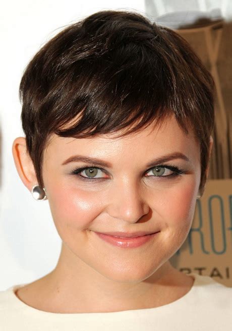 Round face short hairstyles for older women. Short haircuts for older women with round faces