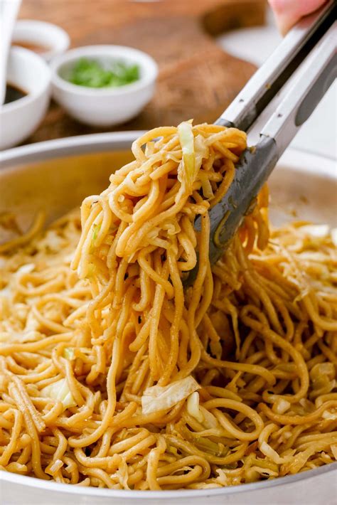 21 Of The Best Chow Mein Recipes Six Sisters Stuff
