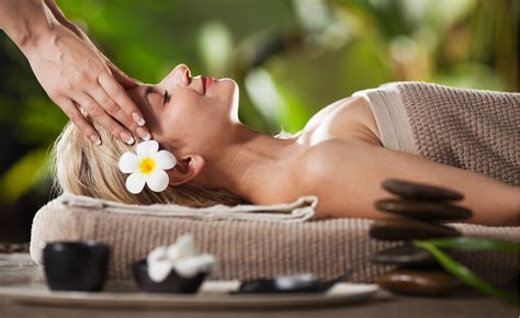 Spa Services Like Massaging Facial And More At Revive Beauty Spa