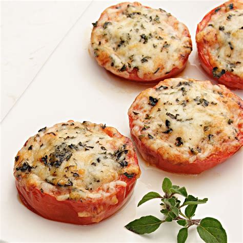 Baked Tomatoes With Parmesan And Breadcrumbs