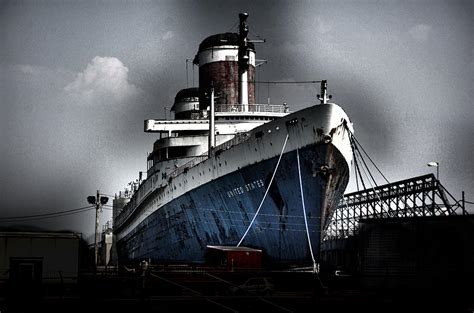 Ss United States Photograph By Wayne Higgs