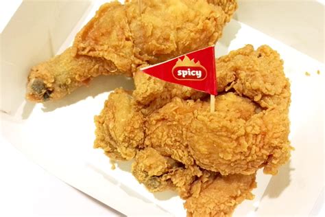 As of april 2018, jfc had a total of about 1,200 jollibee outlets worldwide. Jollibee Singapore - Philippines' Favourite Fried Chicken ...