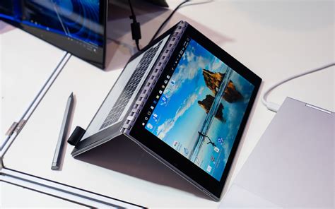 Tiger Rapids Intel Dual Display Tablet With E Ink And Stylus Is Amazing