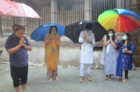 Himanta biswa sarma took oath as the 15th chief minister of assam on monday. Himanta Biswa Sarma visits Kamakhya Devalaya with family ...