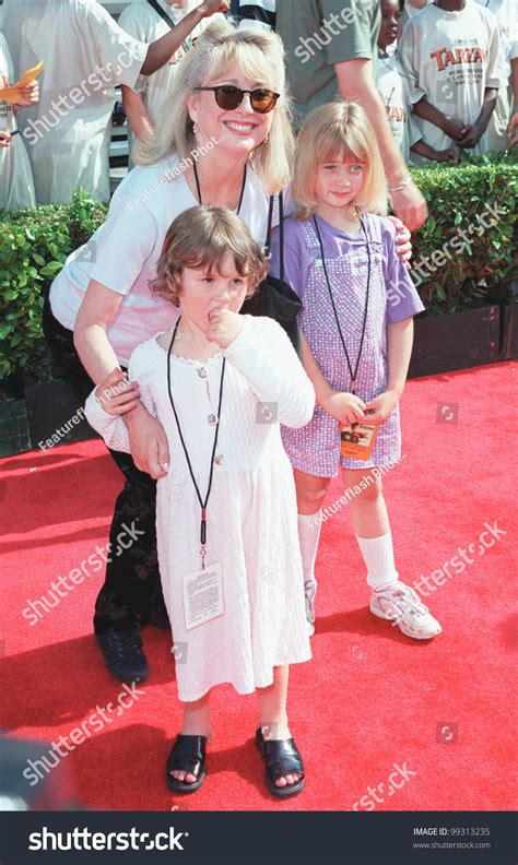 12jun99 Actress Teri Garr Daughters World库存照片99313235 Shutterstock