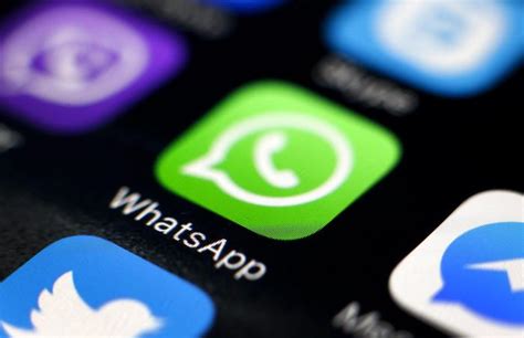 Whatsapp Sarà Possibile Fissare Tre Conversazioni In Cima Alla Lista