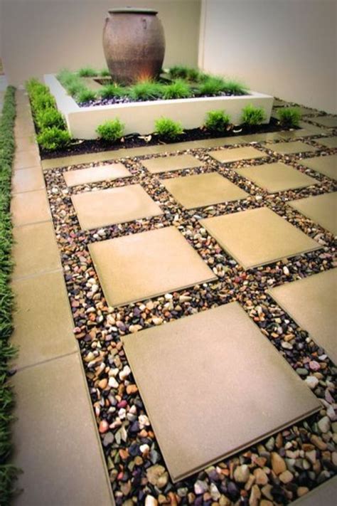 Cute And Simple Tiny Patio Garden Ideas 55 Gravel Landscaping Small