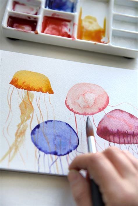 31 Easy Watercolor Art Ideas For Beginners