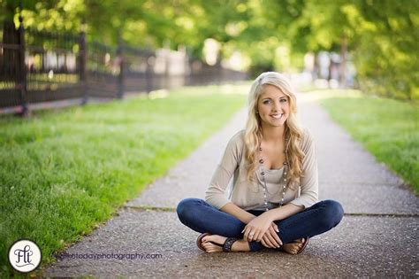 Gallery For Unique Senior Picture Ideas For Girls 2013