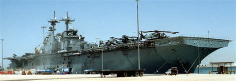 Lhd 1 Uss Wasp Amphibious Assault Ship Helicopter Dock 2