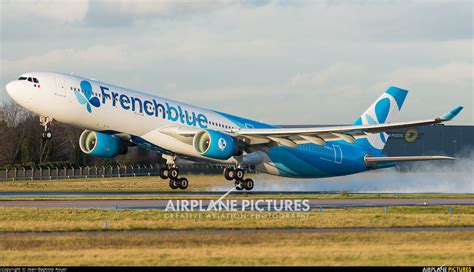F Hpuj French Blue Airbus A330 300 At Paris Orly Photo Id 1014445