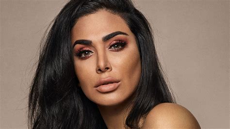 Huda Kattan To Launch A Skincare Collection In 2019 Glamour Uk