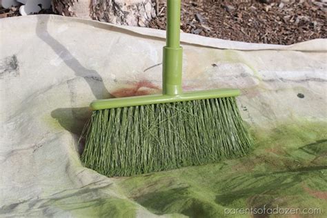 Parents Of A Dozen How To Paint Your Broom To Match Your Décor