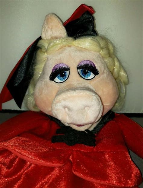 Disney Miss Piggy Hand Puppet Madame Alexander Red Christmas Suit Plush