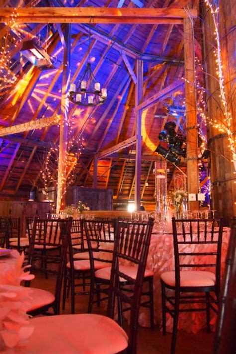 1661 east warren rd., waitsfield, vt 05673 united states (usa). Inn at the Round Barn Farm Weddings | Get Prices for ...