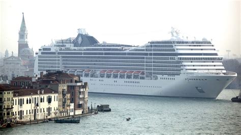 Venice S Cruise Ship Ban Will It Solve Its Tourism And Ecosystem Problem