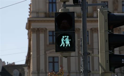 Vienna Introduces New Same Sex Themed Crosswalk Signals Kpbs Public