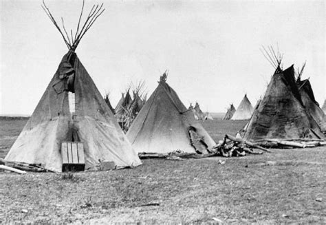 Lakota Tipi Unpainted Lakota Tipis At Fort Buford 1881 American