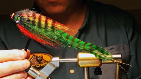 Pike Fluorescent Streamer Fly Tying Instructions By Ruben Martin Youtube
