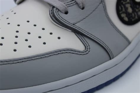 レビューDIOR NIKE AIR JORDAN 1 LOW OG Wolf Grey Sail Photon Dust White