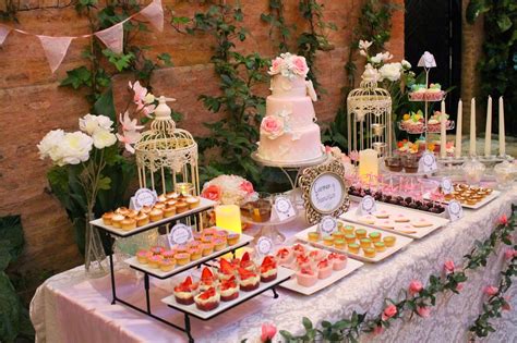 tendencias candy buffet o buffet de dulces mesas dulces en bodas y eventos consejos útiles