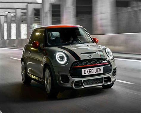Bmw Launches Mini John Cooper Works Hatch Priced Rs 435 Lakh