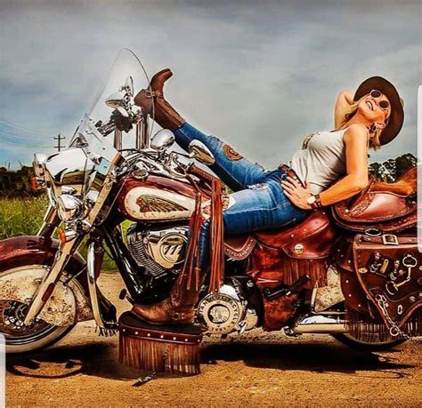 Pin By Lorenzo Ruggeri On Woman Bikers Vintage Indian Motorcycles