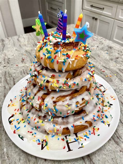 Cinnamon Roll Birthday Cake Laptrinhx News