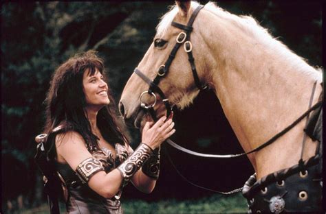 la série xena la guerrière bientôt de retour lucy lawl télé star