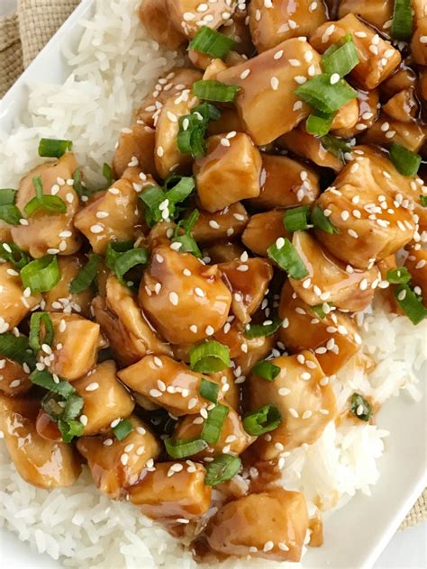A hint of ginger adds a twist on a traditional japanese chicken recipe. {20 minute} One Pan Chicken Teriyaki - Together as Family