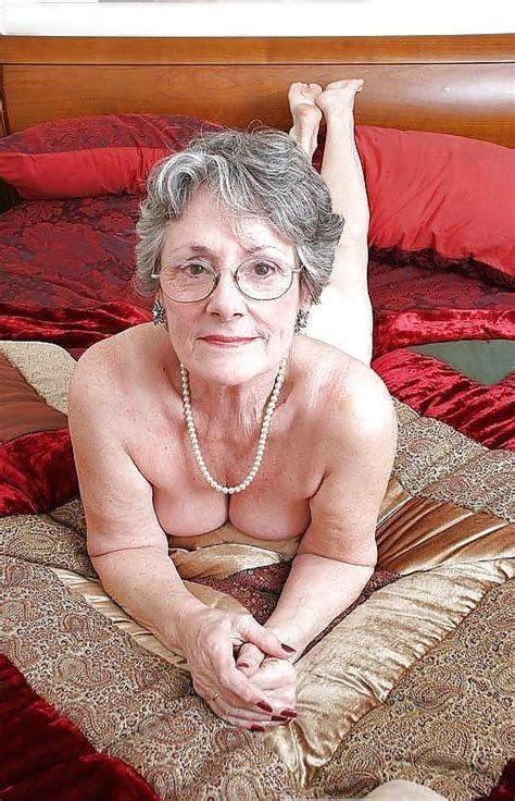Fuckable Nude Grannies Porn Videos Newest Curvy Mature Nude Selfie
