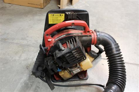 Homelite mighty lite backpack blowers. Homelite Backpack Leaf Blower | Property Room