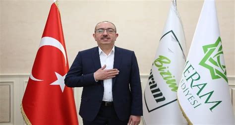 Meram i̇ç anadolu bölgesinde yer almakta olup, meram ilçesi konya iline bağlıdır. Meram Belediyesi Bayram Hazırlıklarını Tamamladı - Konya
