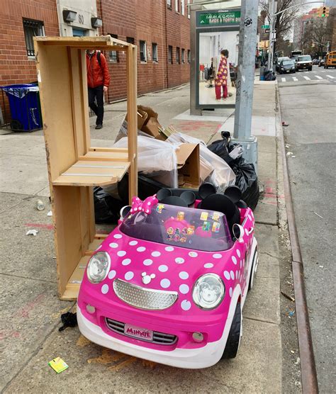Pink Thing Of The Day Abandoned Pink Minnie Mouse Toy Car The Worley Gig